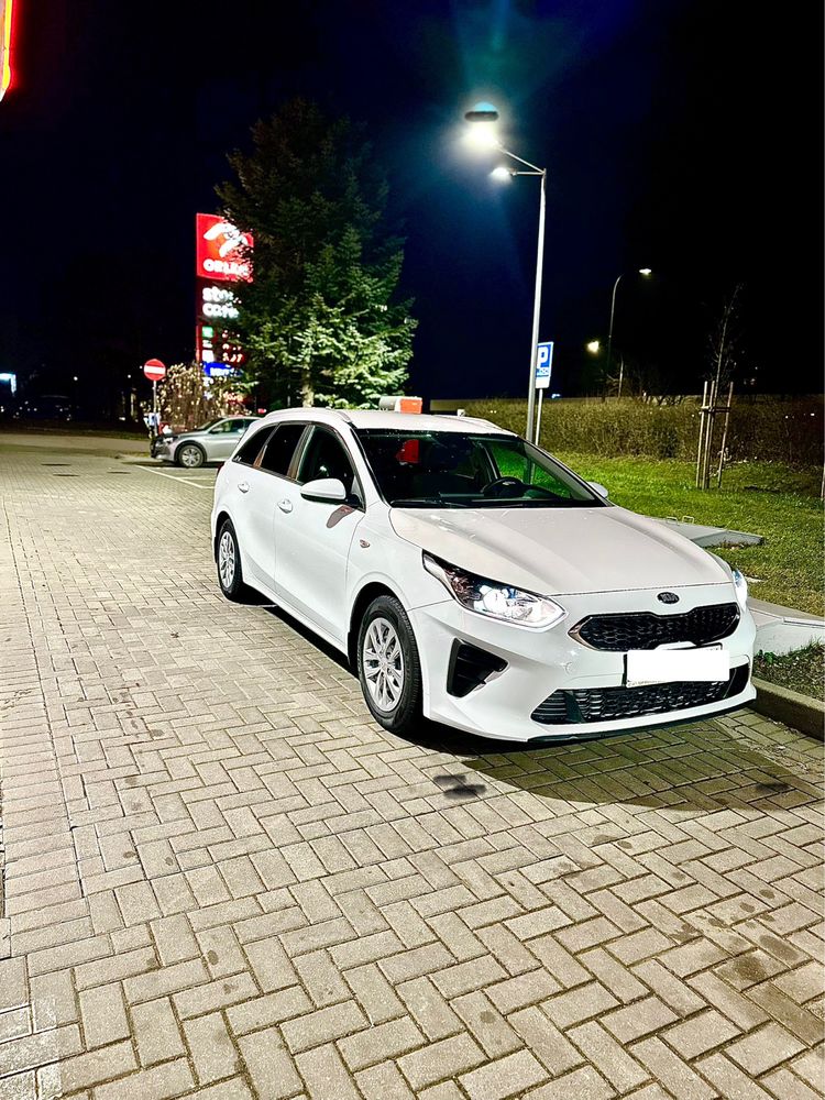 Auto Na MIESĄC Na Doby Wynajem Auta dostawczego Wypożyczalnia Blaszak
