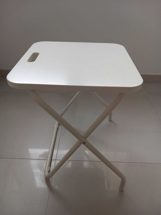Banco dobrável branco - 38x38x47 cm