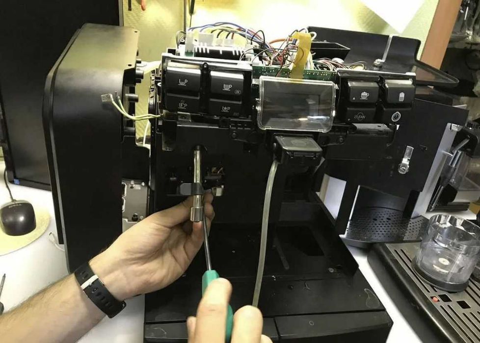 Ремонт кофемашин, микроволновок СВЧ, телевизоров, UPS Экофлоу. Выезд