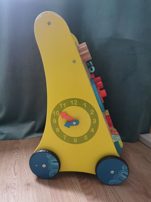 BToys – drewniany chodzik-pchacz edukacyjny