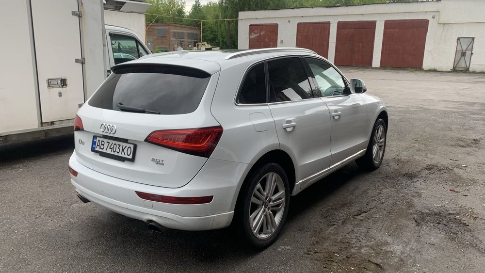 Продам Audi q5 2013