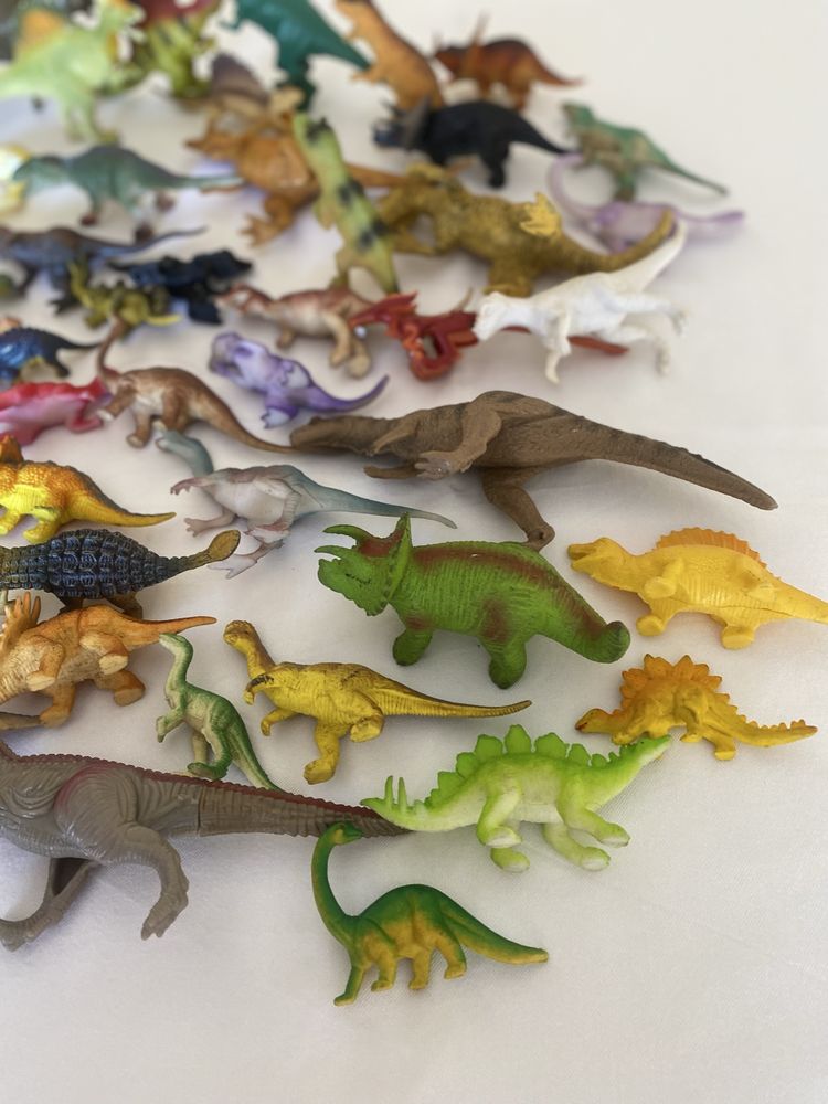 55 Dinossauros todos impecaveis