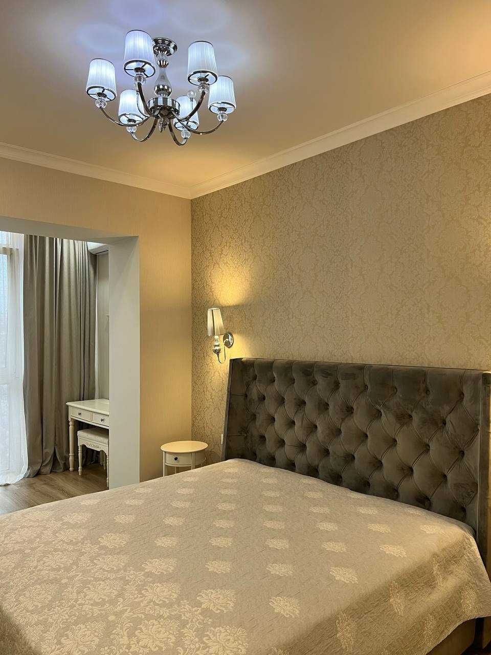 Продам в центре Днепра ул. Херсонская 9, жк Каскад 2.