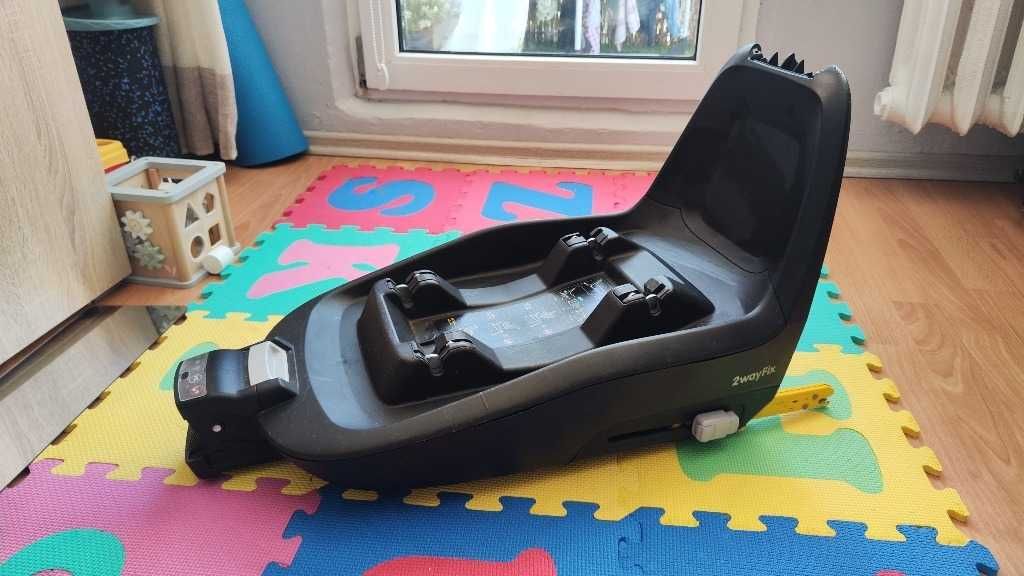 Fotelik baza isofix Maxi-Cosi Pebble 2WayFix 0-13 kg skorupa nosidełko