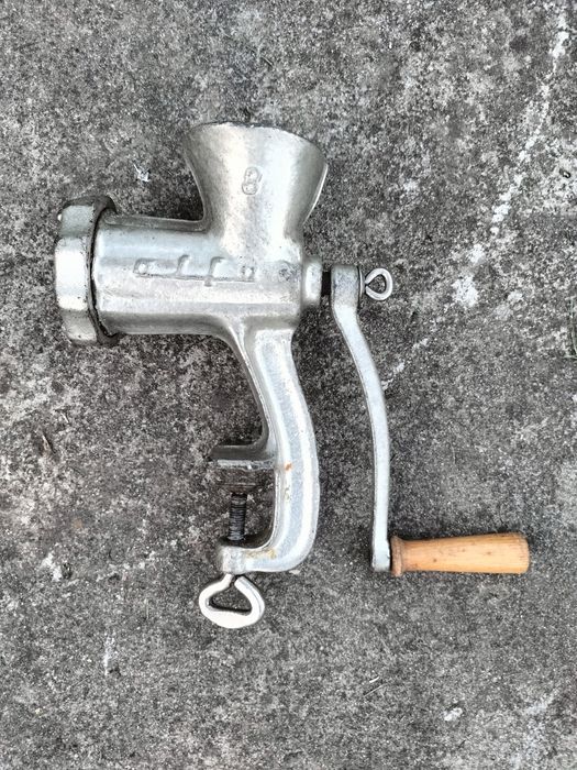 Maszynka ręczna do mięsa