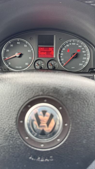 Volkswagen Golf Plus Фольксваген Гольф Плюс  2006р 1.6 MPI бенз 5МКПП