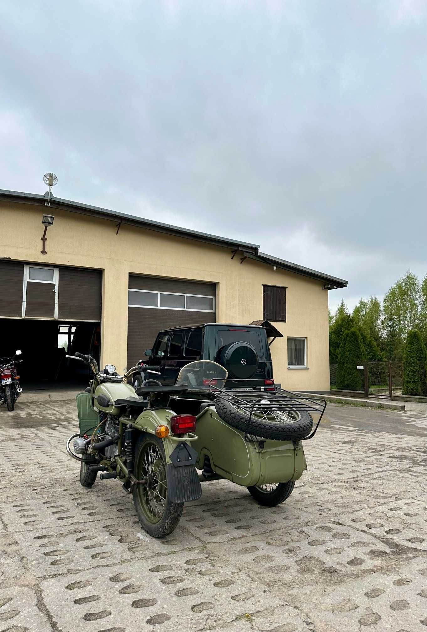 URAL 650 Dniepr z wózkiem bocznym