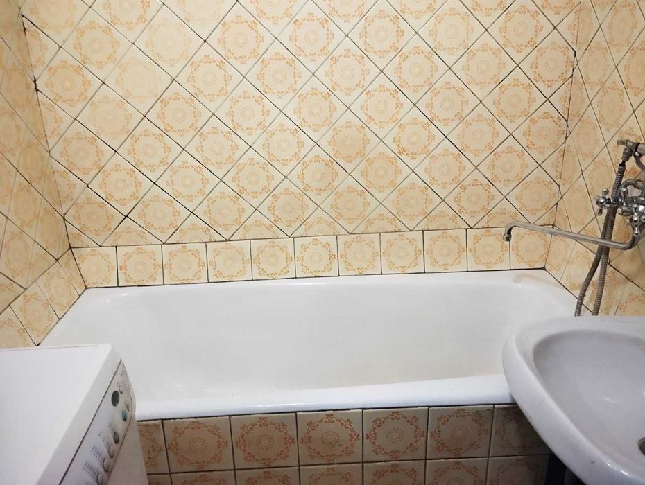 Продаж 3-кім   Автозаводська 39  Бережанська  Оболонський район