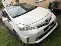 Toyota Prius plus maska pokrywa silnika biała perła