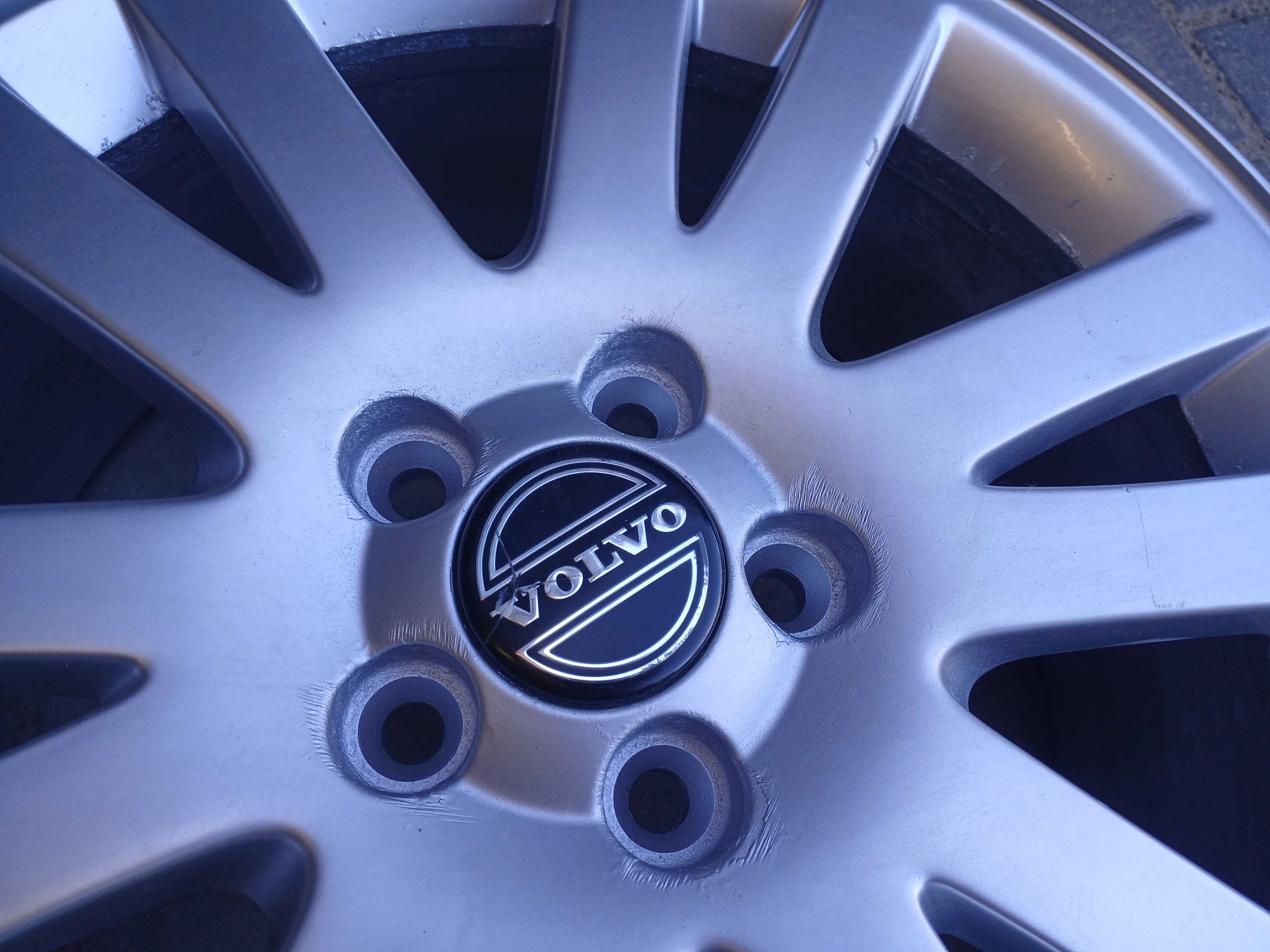 4x felgi R17 5x108 Volvo XC60 XC70 XC90 S60 S60 S80 S90 Ford Jaguar