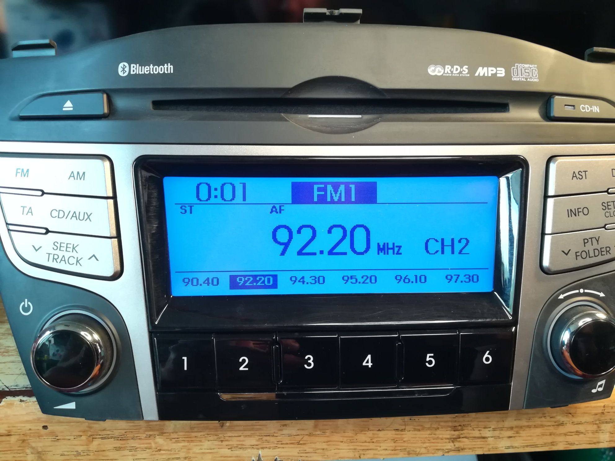 Radio Hyundai a-200 elebansc MP3 Bluetooth