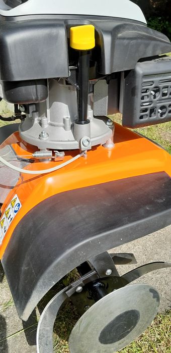 Glebogryzarka stihl MH 585.0