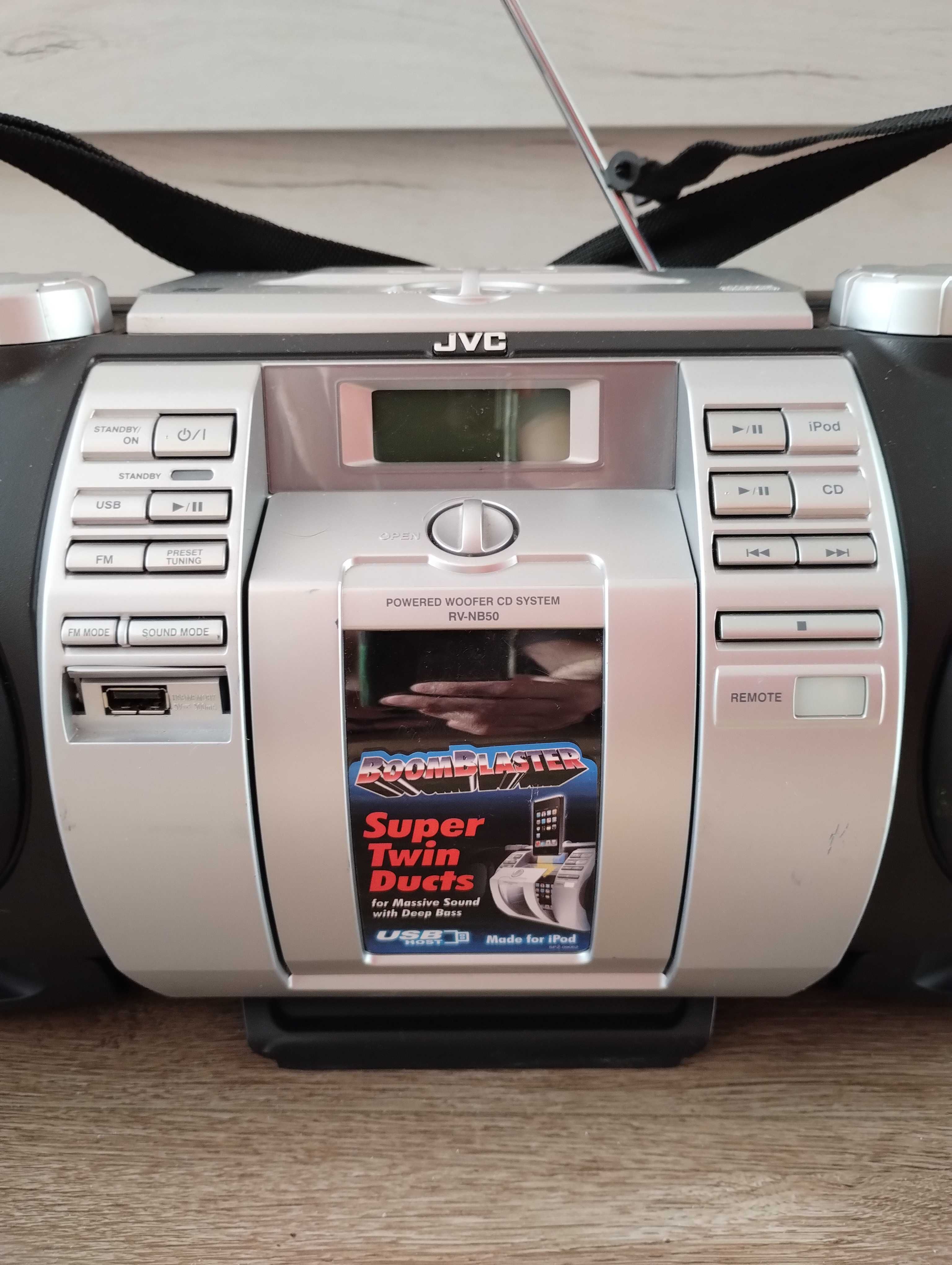 Бумбластер BoomBlaster JVC ( USB / тюнер / iPod / CD ) ЖВС