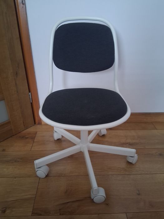 Krzesło biurkowe dziecięce IKEA
