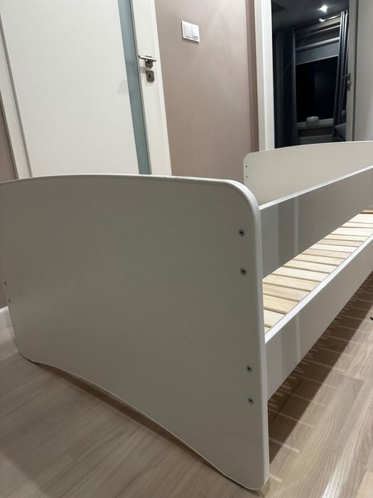 Łóżko dziecięce białe 90x160