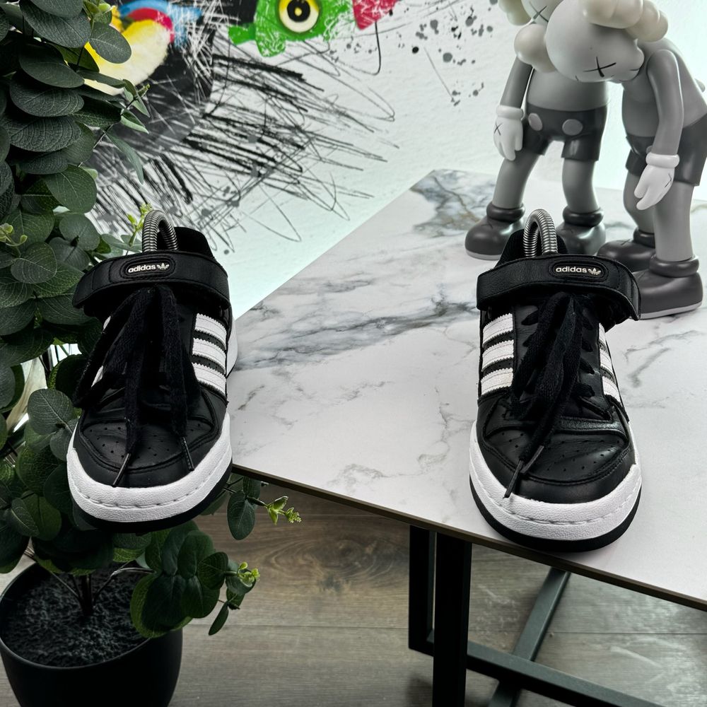 Кросівки Adidas Forum 36.5 розмір 759
