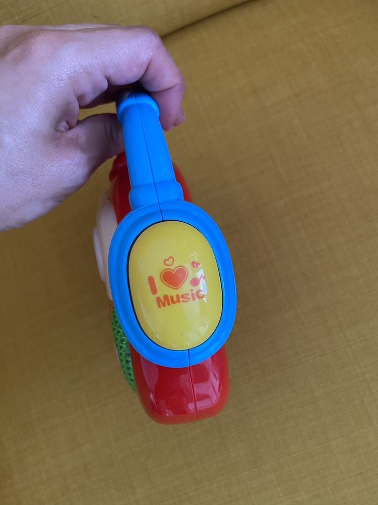Mini organki, radyjko, gra zrecznościowa