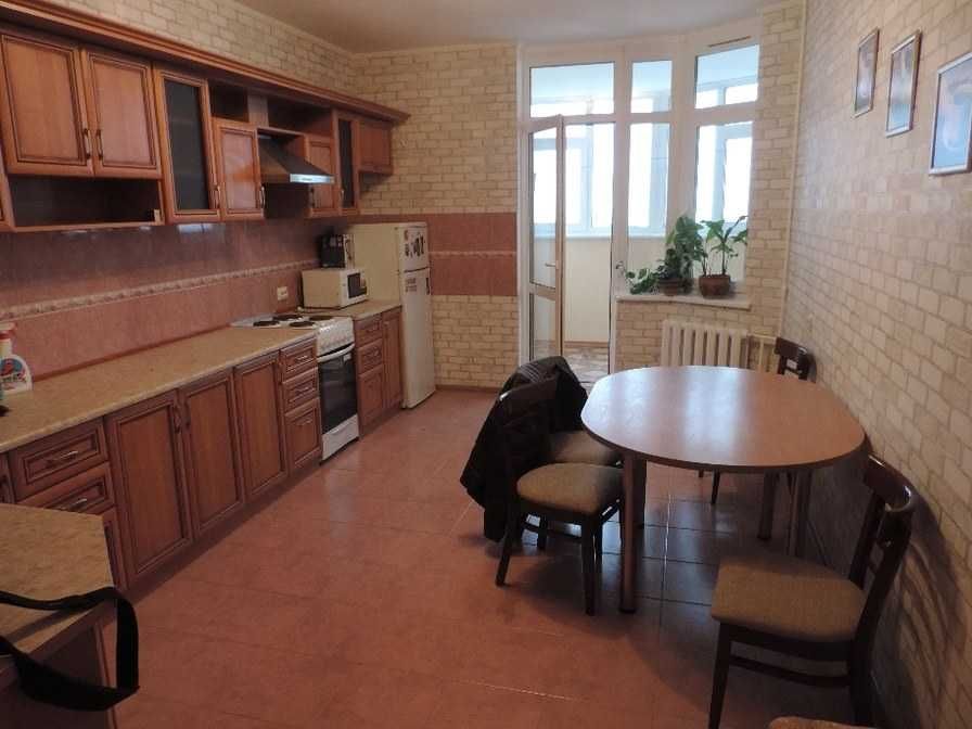 Здам квартиру 3к, вул. Василя Стуса, 5