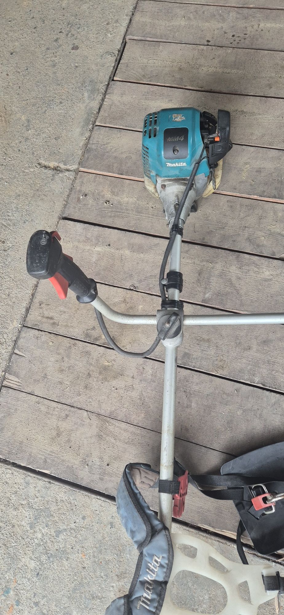 Kosa spalinowa Makita