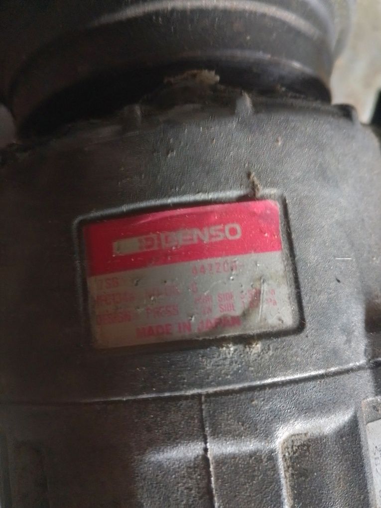 Компресор Кондиціонера бмв е39 2.5тді