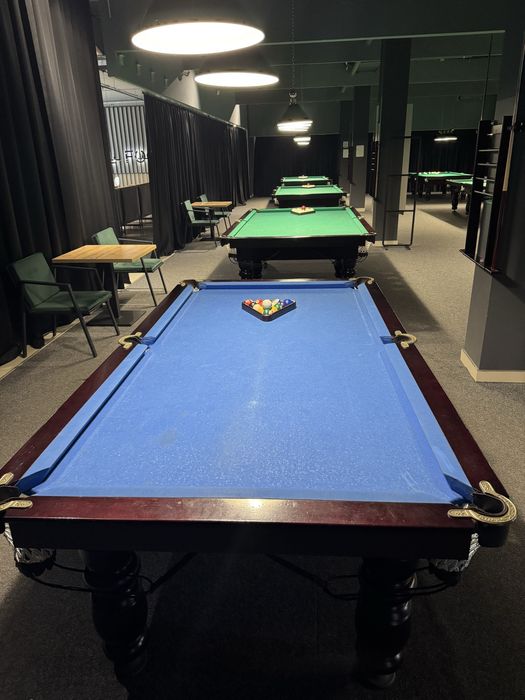 Продаються білярдні столи