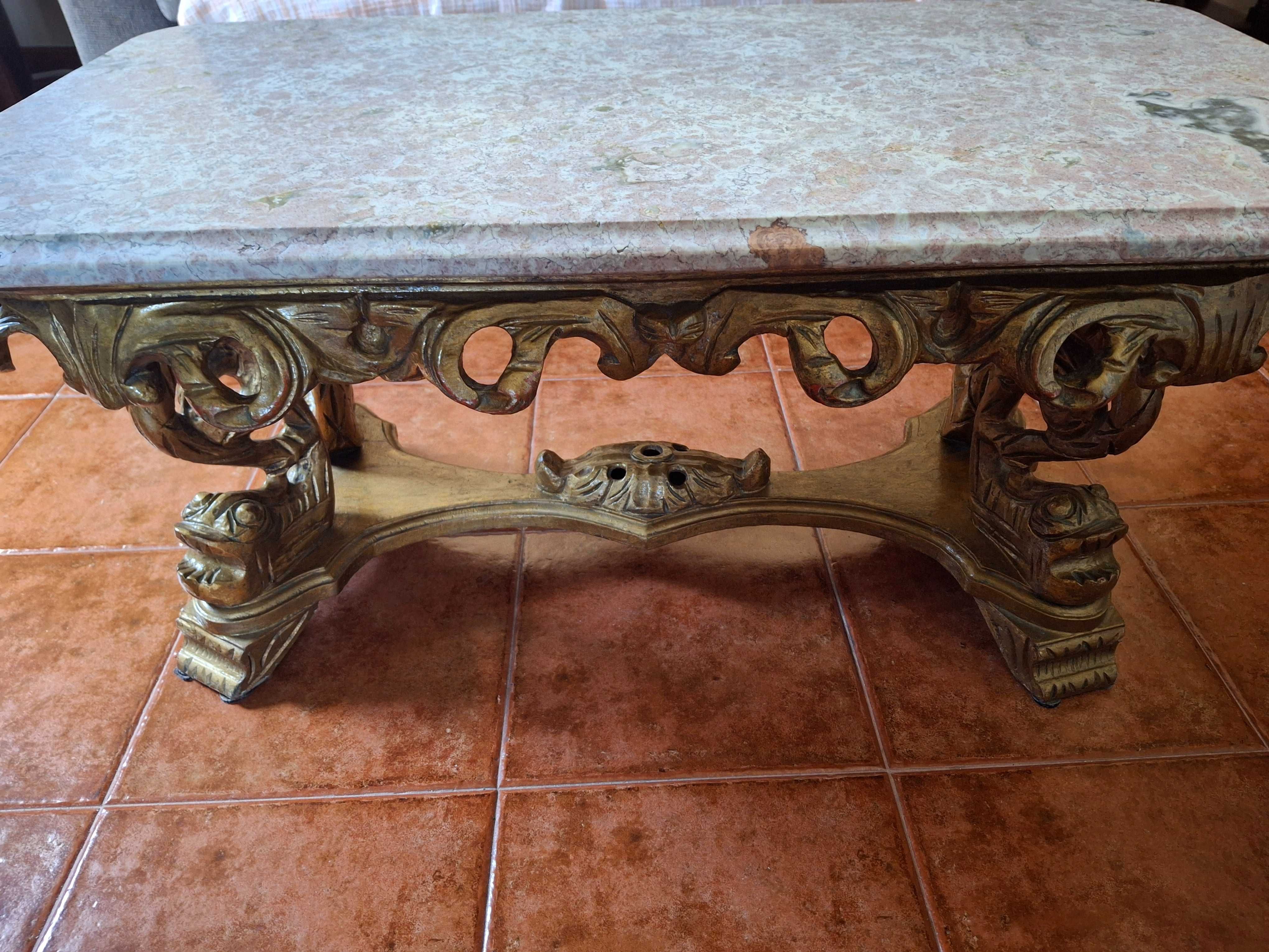 Mesa de centro madeira e mármore