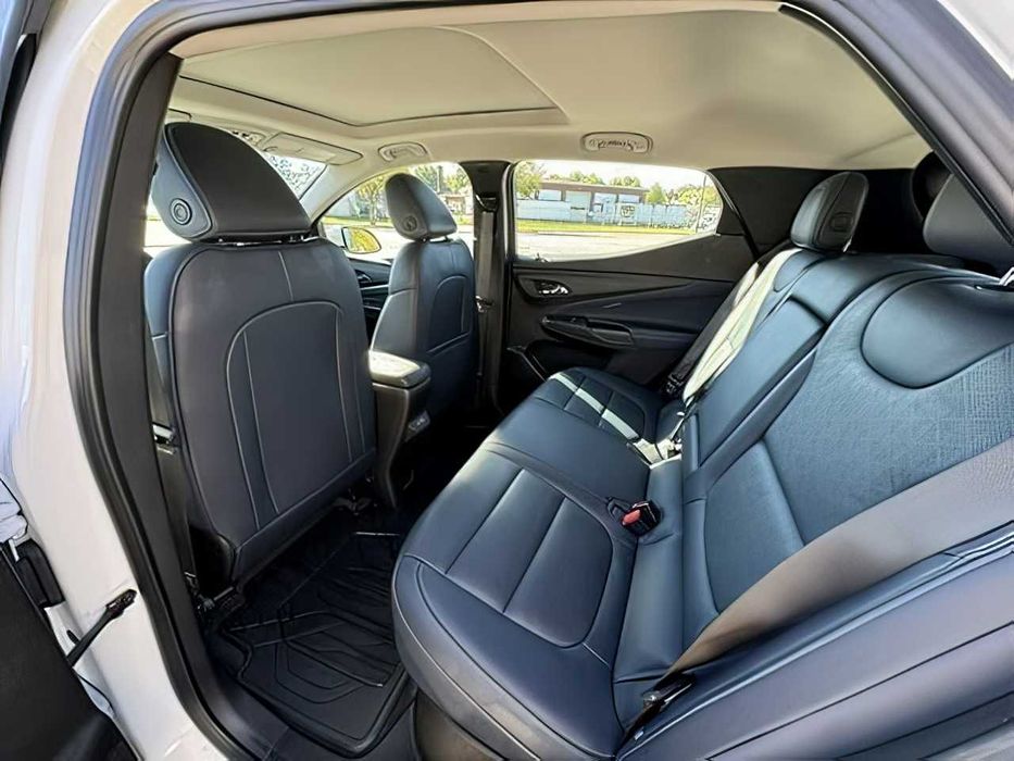 Chevrolet Bolt      2023