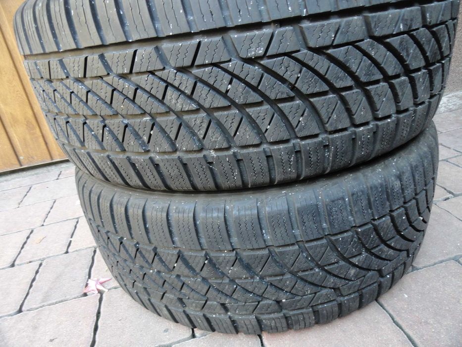 215/45R17 Hankook 2 sztuki CALOROCZNE