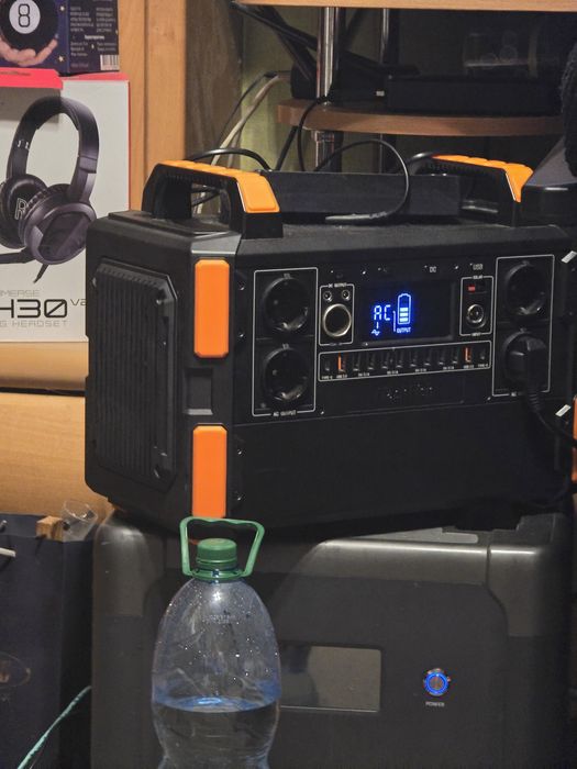 Зарядна станція Flashfish FFF132 / 1000 Вт / 1048 Вт⋅год / LiFePO4