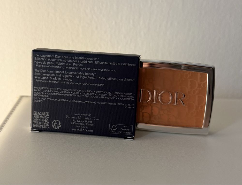 Dior Backstage Rosy Glow kolor 004 Coral