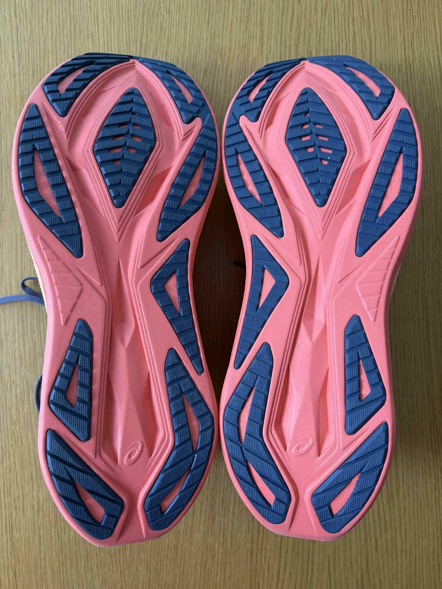 Buty do biegania Asics SUPERBLAST 2 rozmiar 48