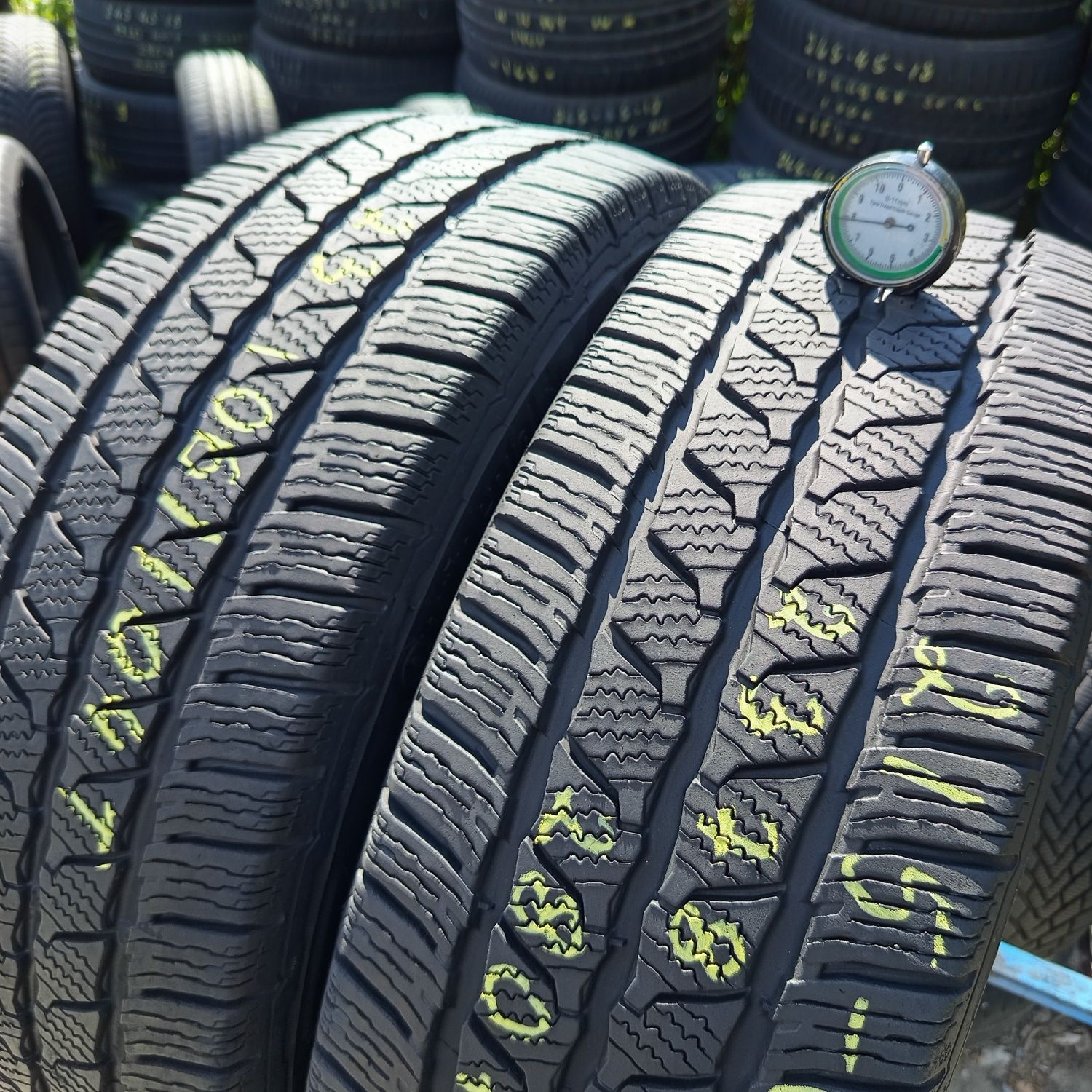215/65r16C Continental VanContactWinter z 2023r 8mm