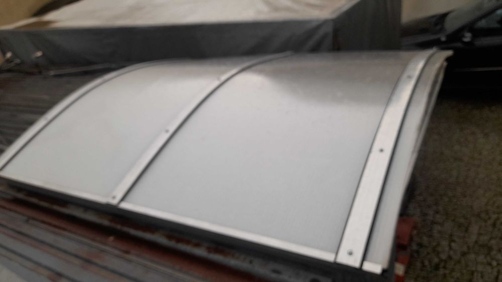 Swietlik dachowy dozy nowy