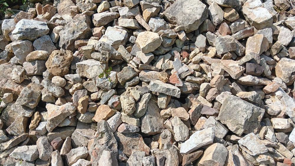 Kamień żółty, gruz.