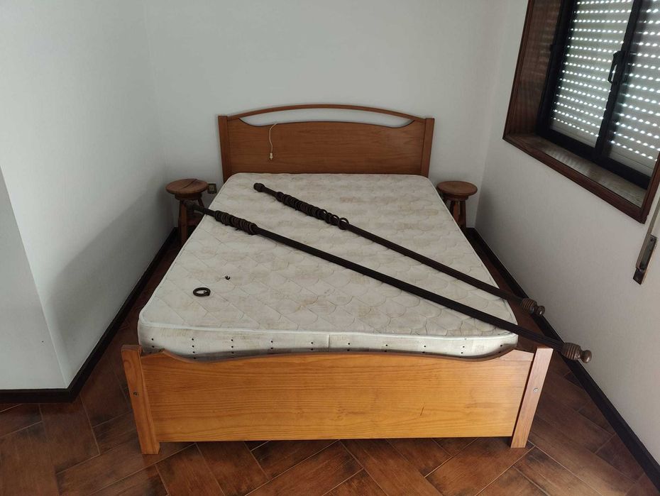 Cama de Casal Madeira