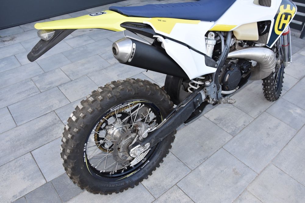 Motocykl Husqvarna 300 TE 2022