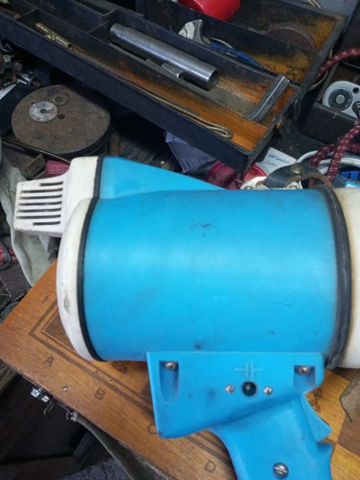 Продам єлектромегафон