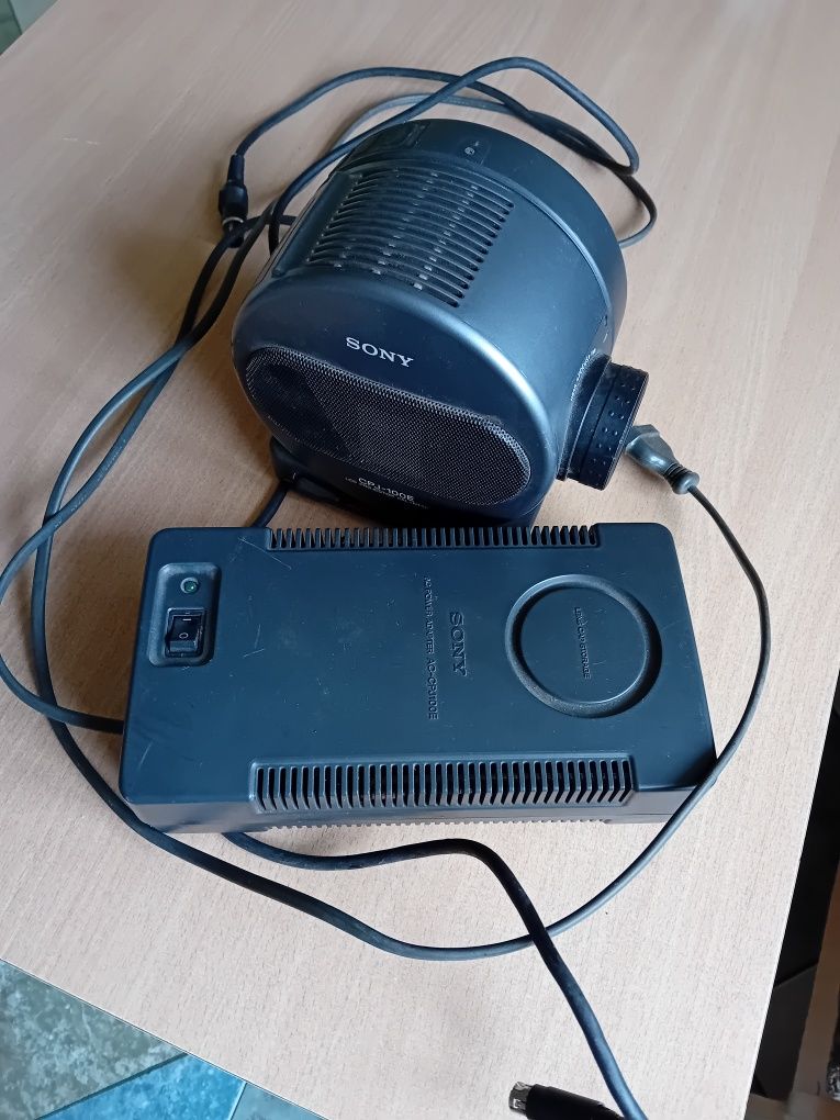 Sony CPJ-100E LCD Projector