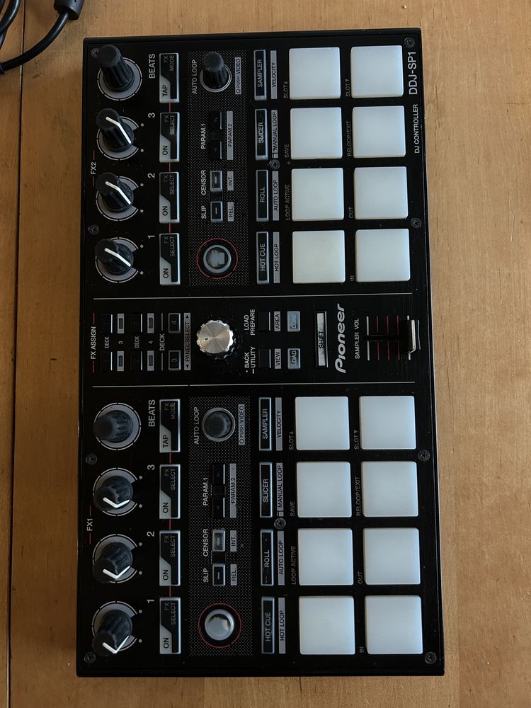 Pioneer ddj sp1 kontroler didzejski