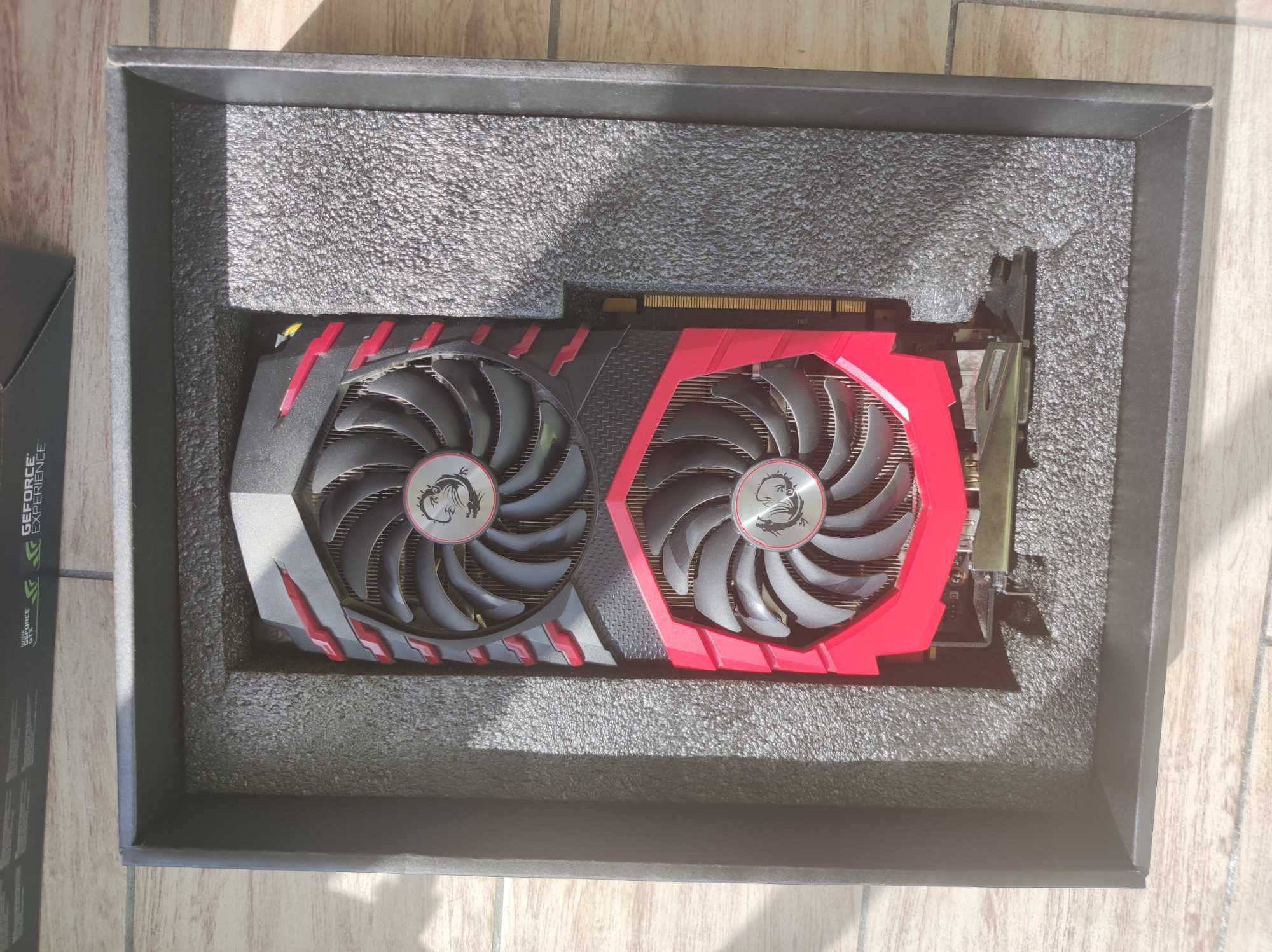 Відеокарта MSI GeForce GTX 1070 Ti GAMING X 8G GDDR5