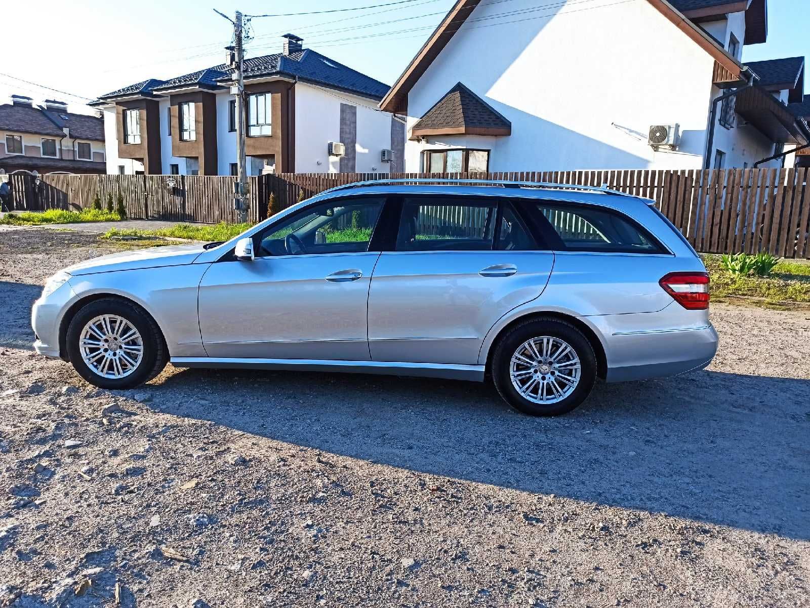 Mercedes-Benz E 220 CDI BlueEffici w212 ELEGANCE