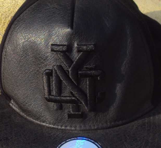 кепка блайзер  кожа новая