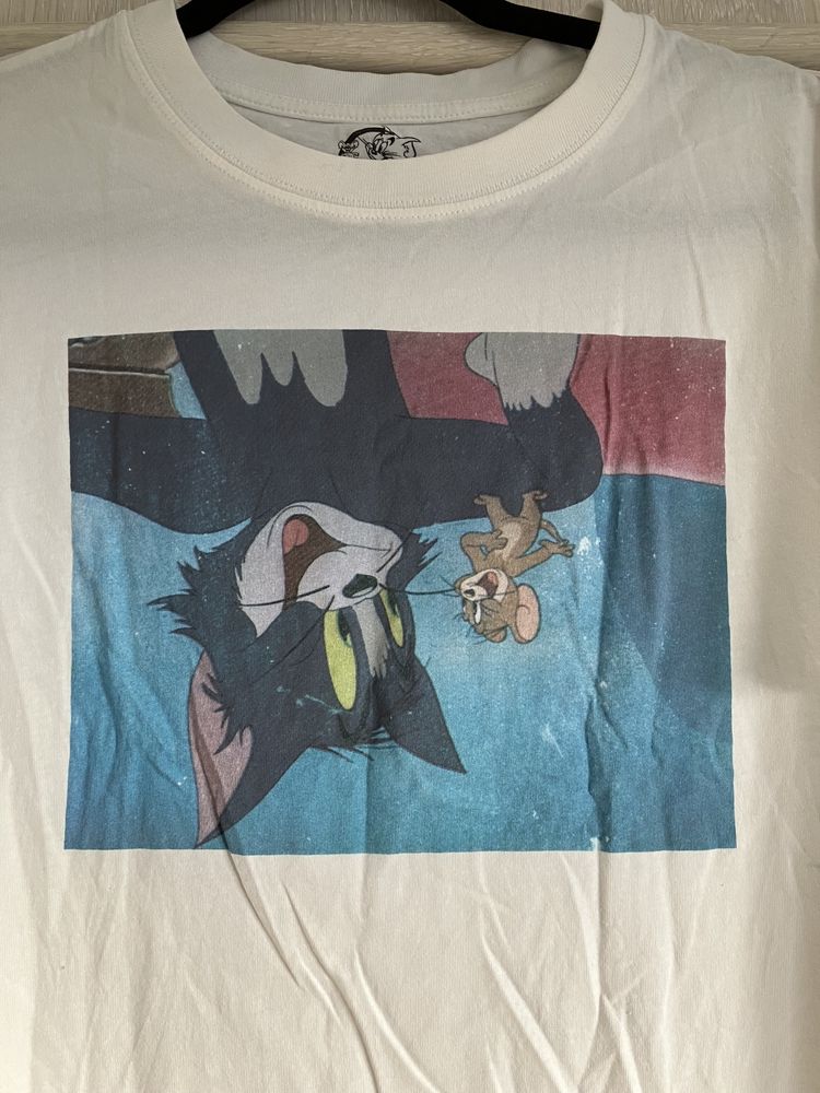 tshirt koszulka z nadrukiem tom and jerry biala pull&bear