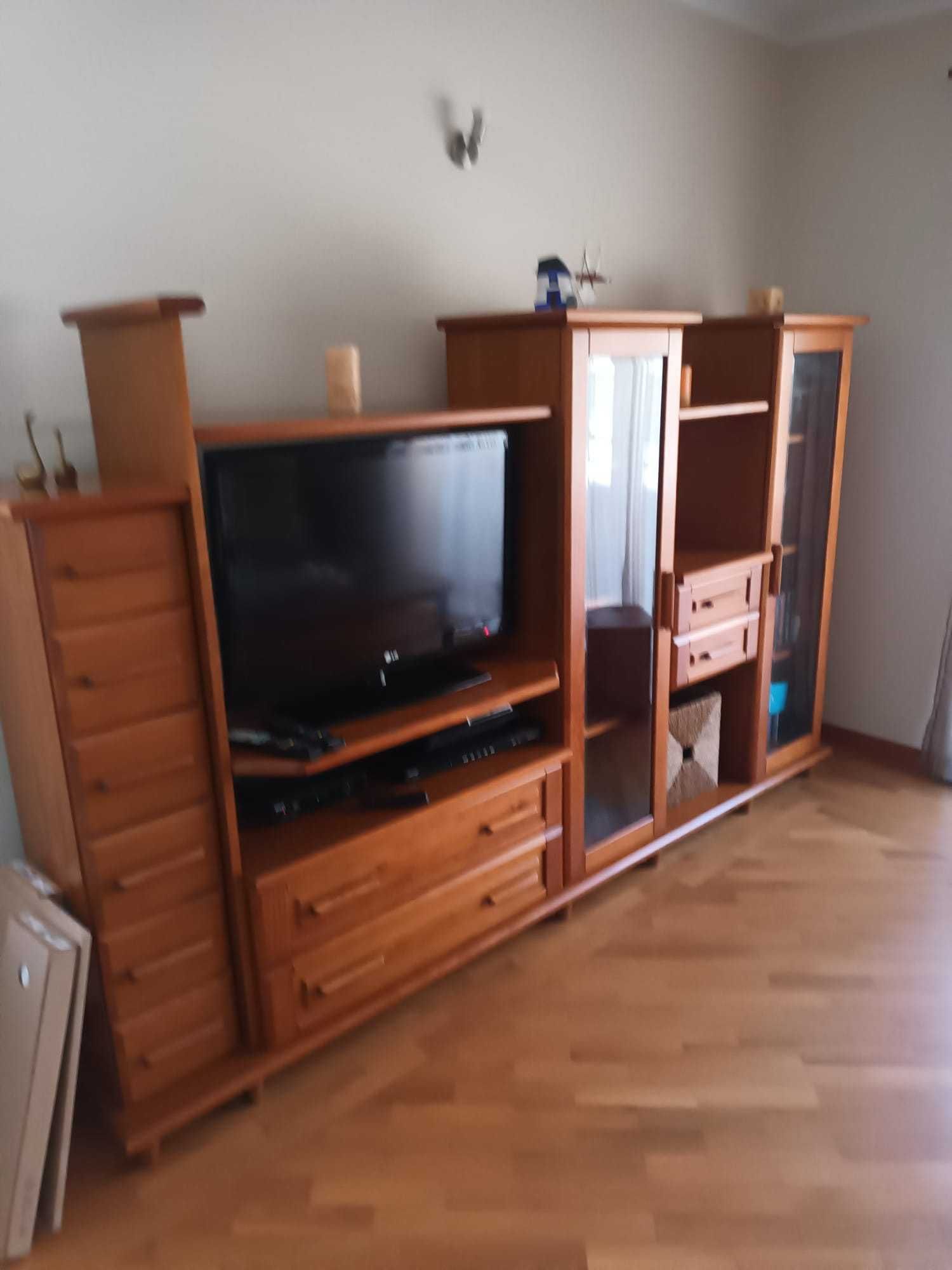 Moveis de Sala (movel de prateleiras + mesa de apoio)