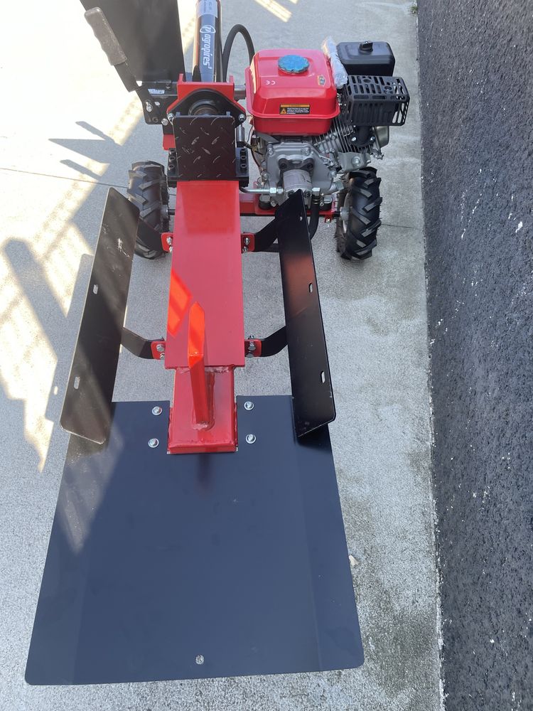 RAchador de lenha a gasolina 15 ton.