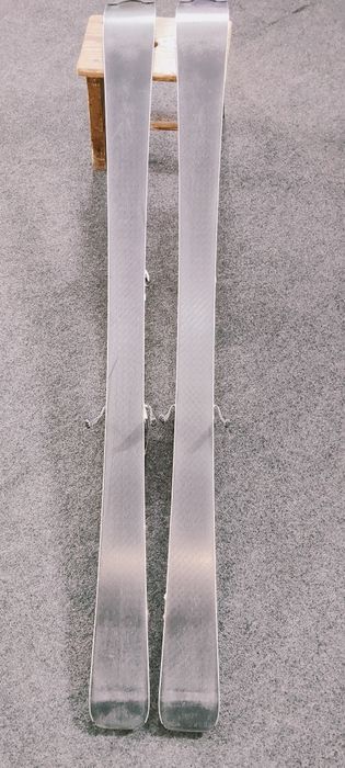 Narty juniorskie Rossignol Hero J 140 cm