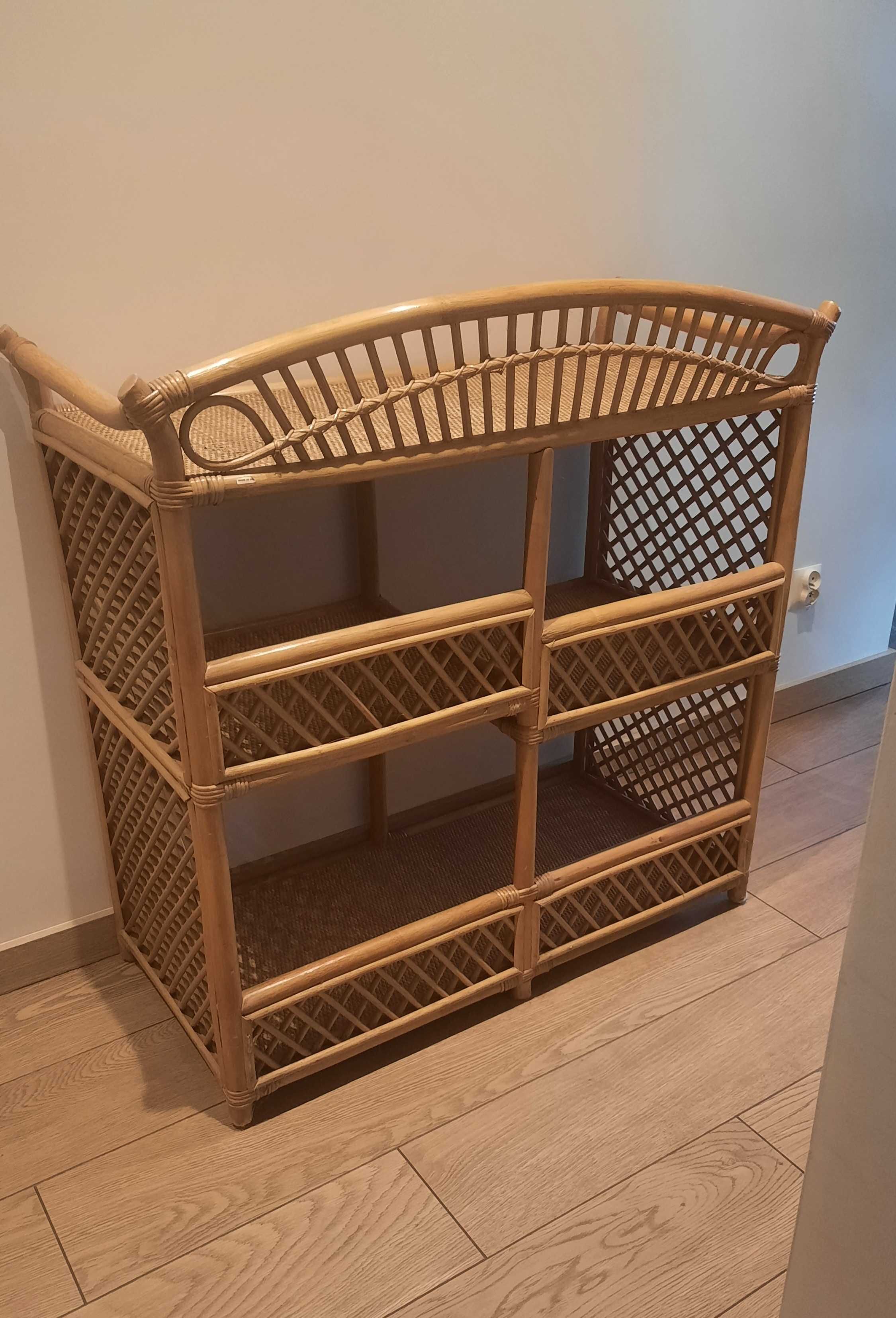 Rattanowy regał rattanowa etażerka meble indyjskie kolonialne
