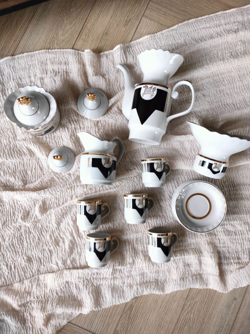 Złoty pegaz zestaw kawowy porcelana z lat 70-tych PRL