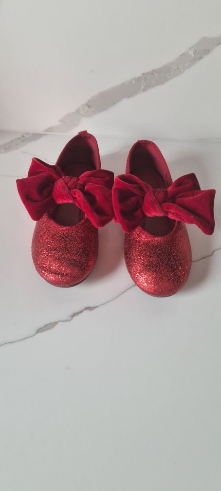 Baletki dla księżniczki H&M