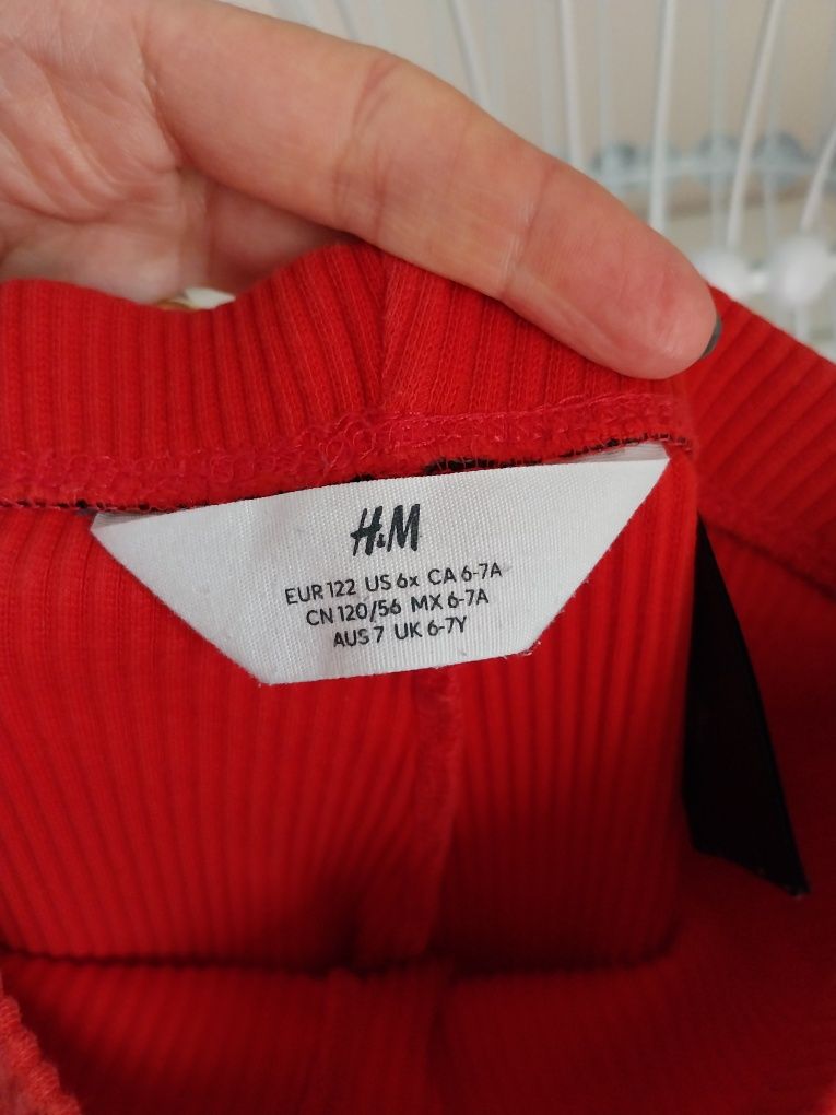 Calças leggings, caneladas, vermelhas, H&M, Tamanho 6/7 anos
